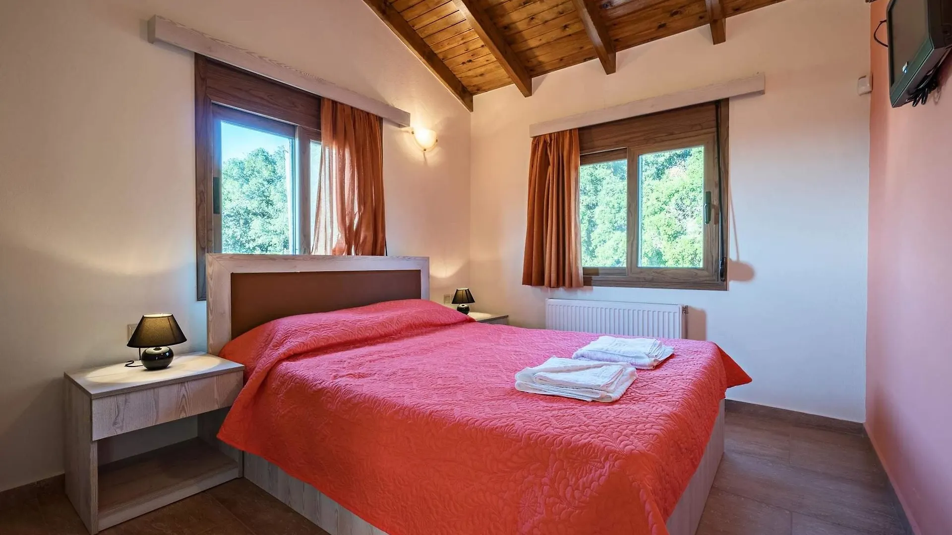 Apartment With 3 Bedrooms In Kaloniktis-Rethymno, With Pool Access And  Rethimno